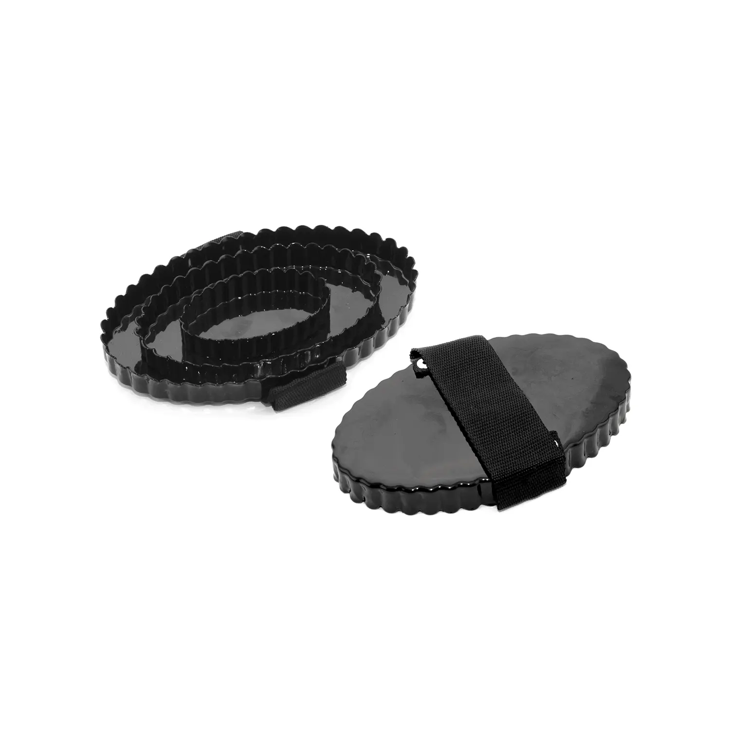 Comparer les prix de Étrille pour cheval à curry ovale métallique Umbria Equitazione