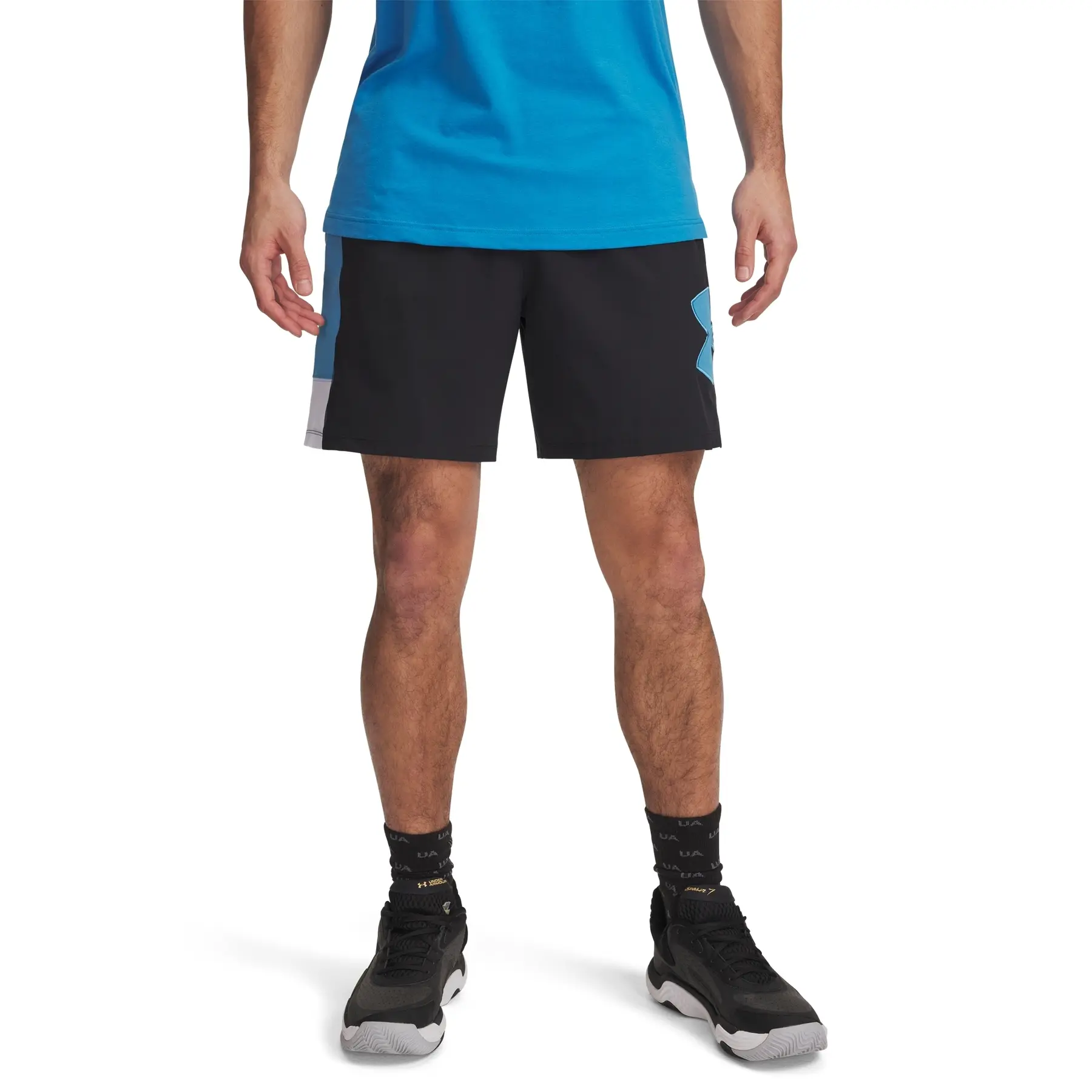 Shorts Under Armour Zone 7"