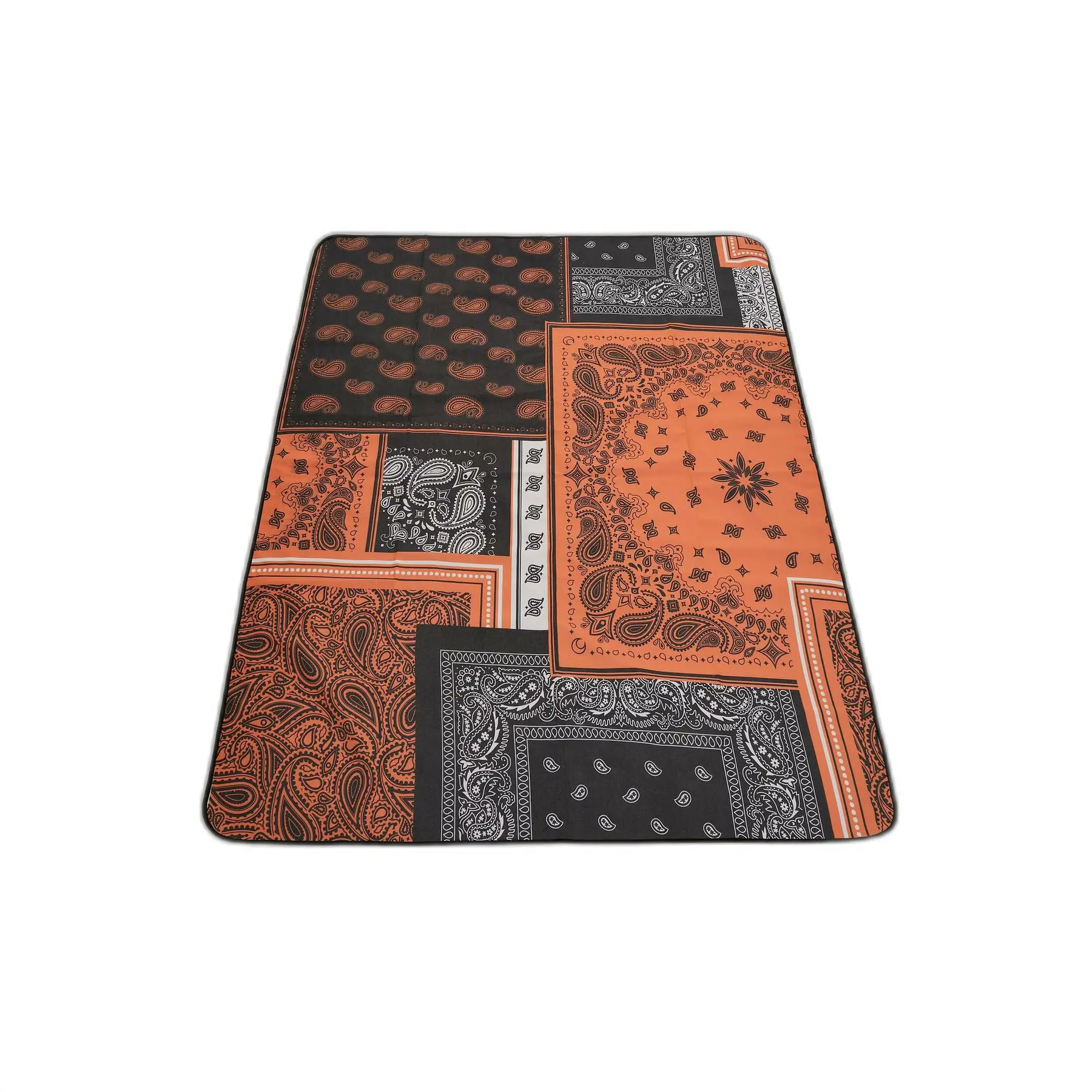 4065812130150 - Decke mit Bandana-Print Patchwork