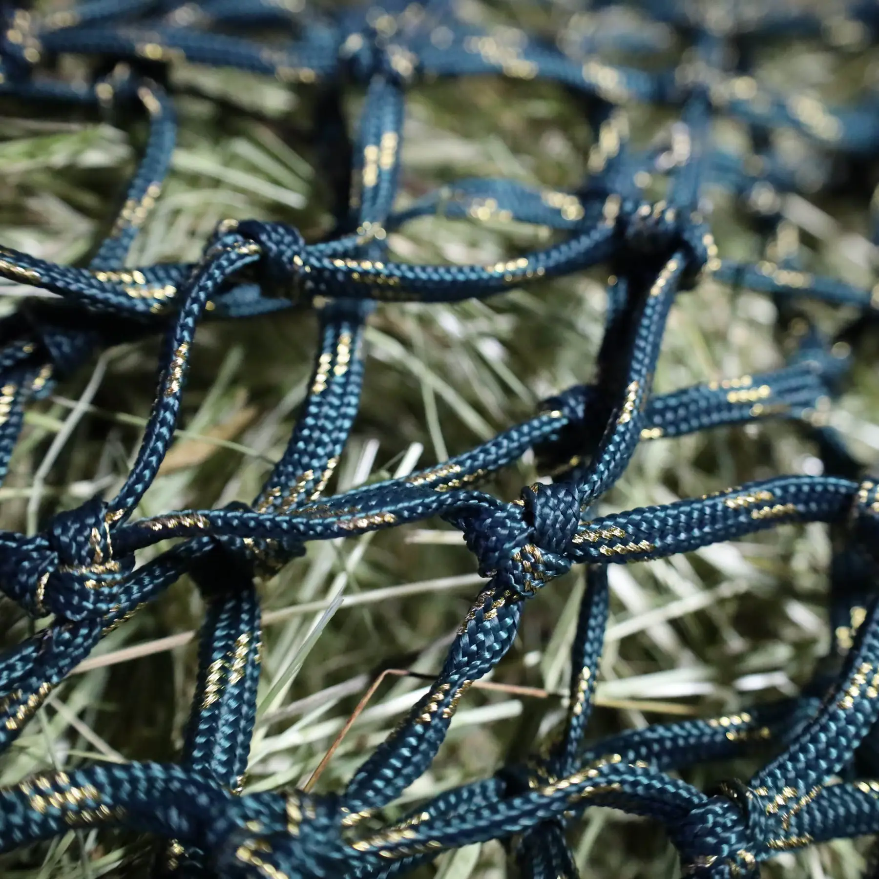 Comparer les prix de Filet à foin avec paillettes USG