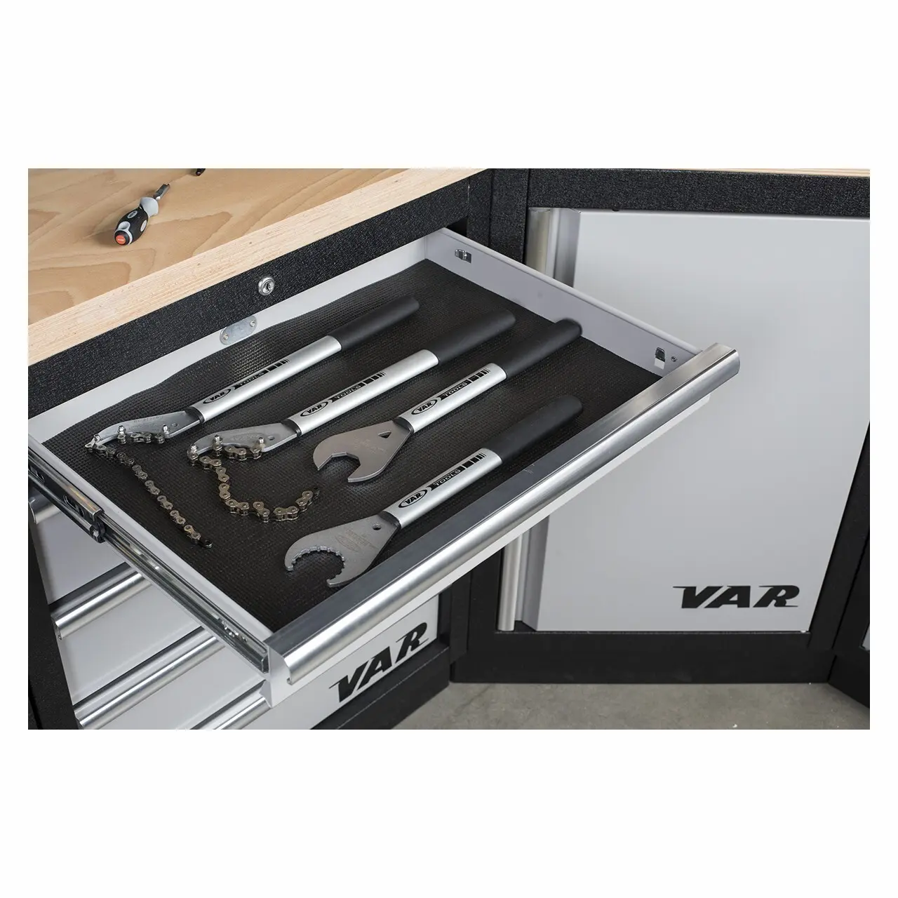 Velo Store - UK Protective mats Var (x6) | Extra 10% off with Subscription, Postage £16.79 to UK Fedex.