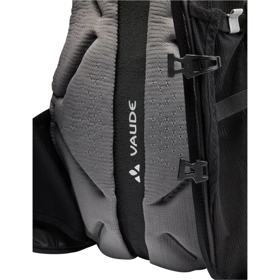 product/v/a/vaude_16132-215_black_7.jpg