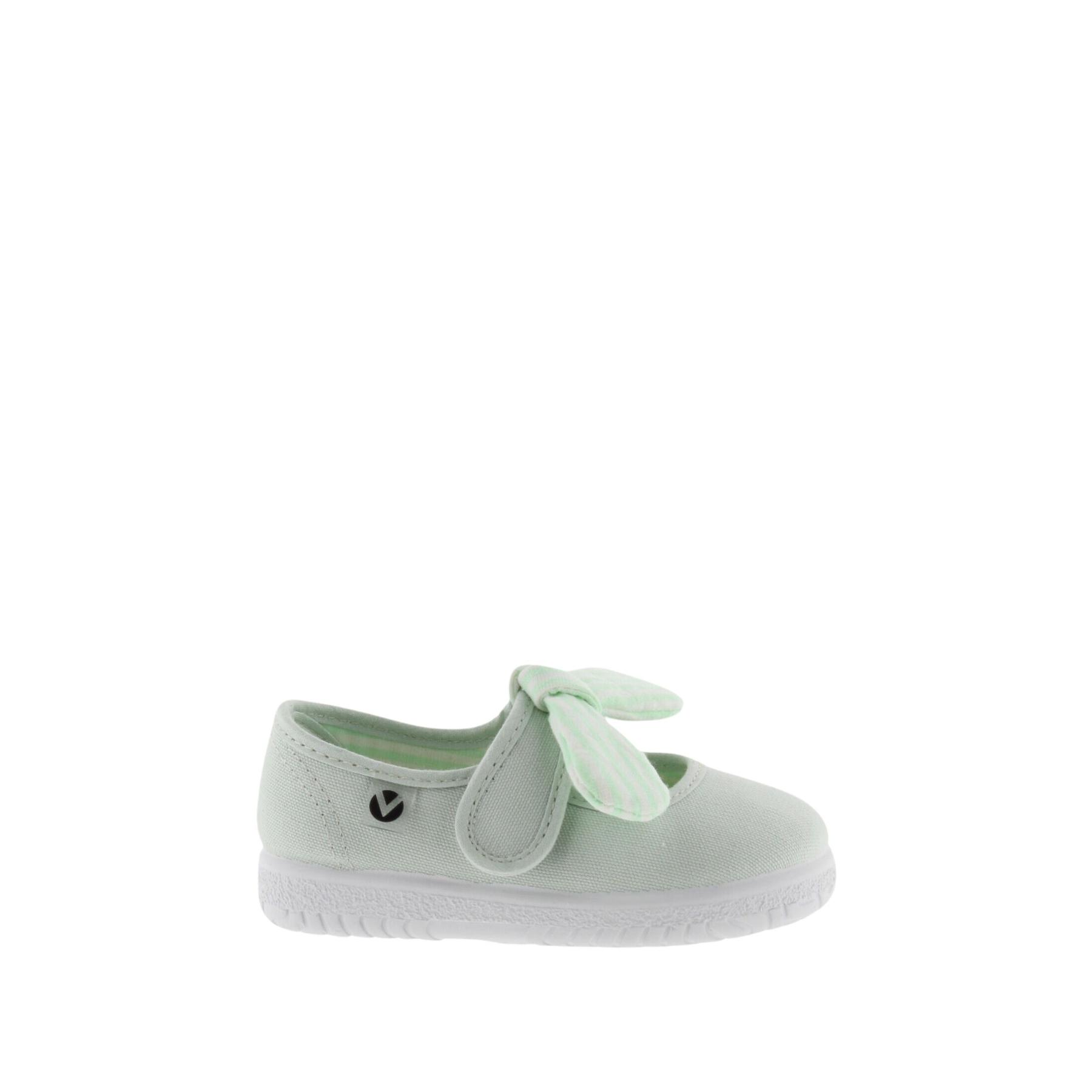 product/v/i/victoria_105110-690_0.jpg