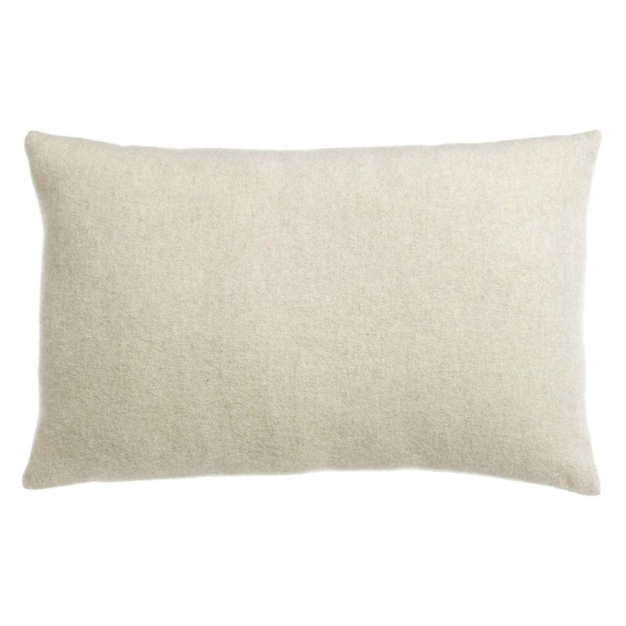 3210801248045 - Kissen Carina