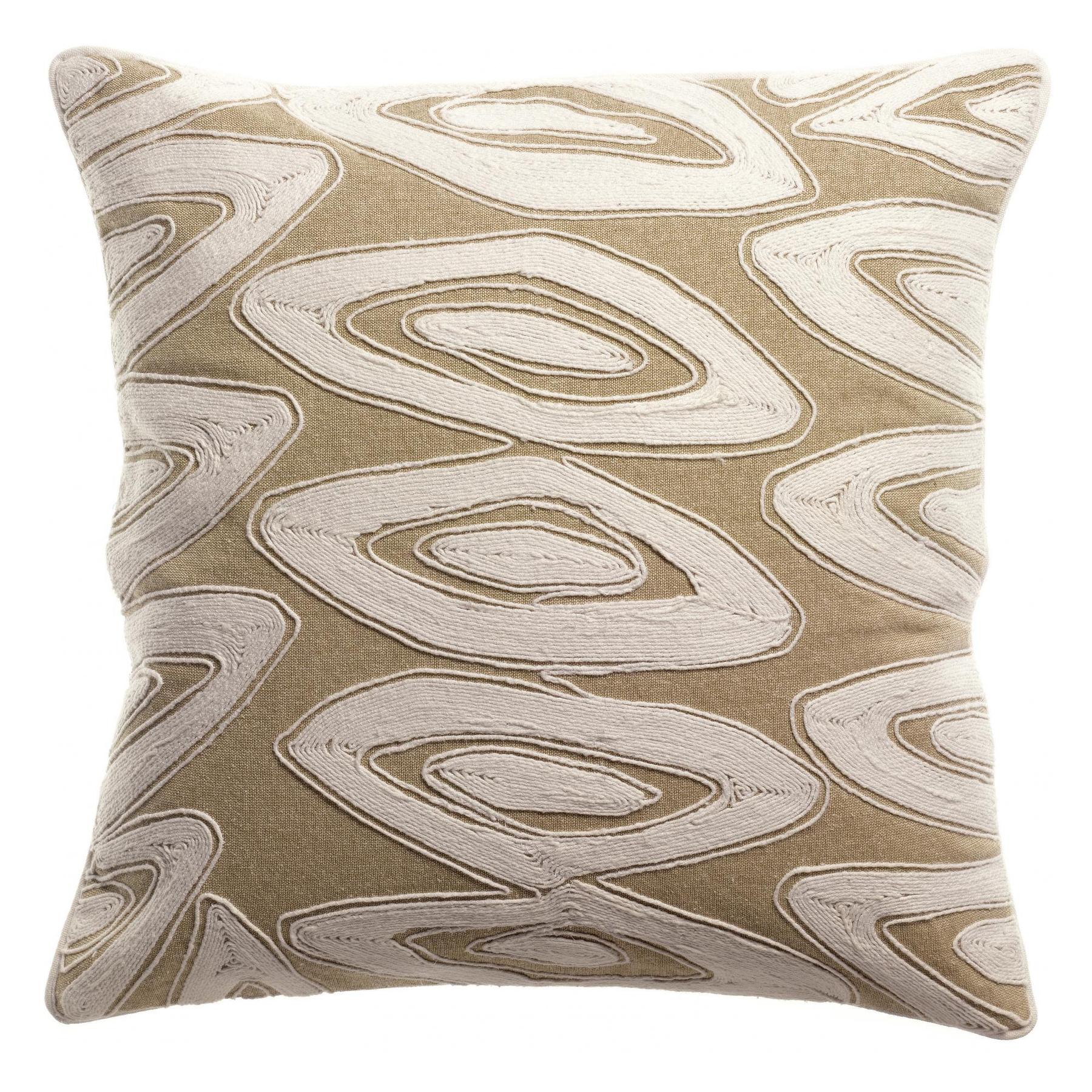 3210801926011 - Besticktes Kissen Leya