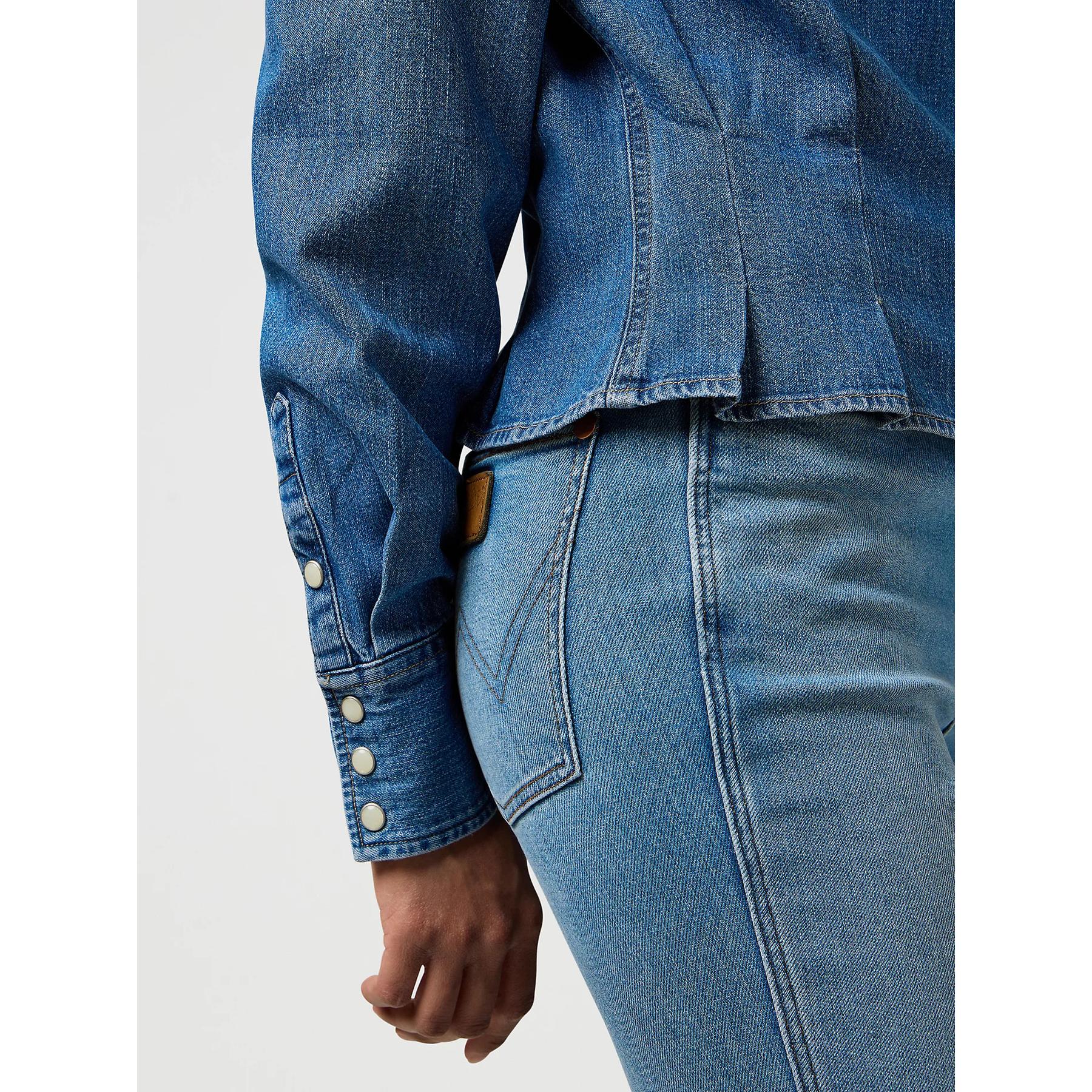 product/w/r/wrangler-112370782-blue-12.jpg
