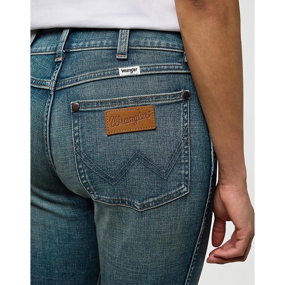 product/w/r/wrangler-112371209-blue-7.jpg