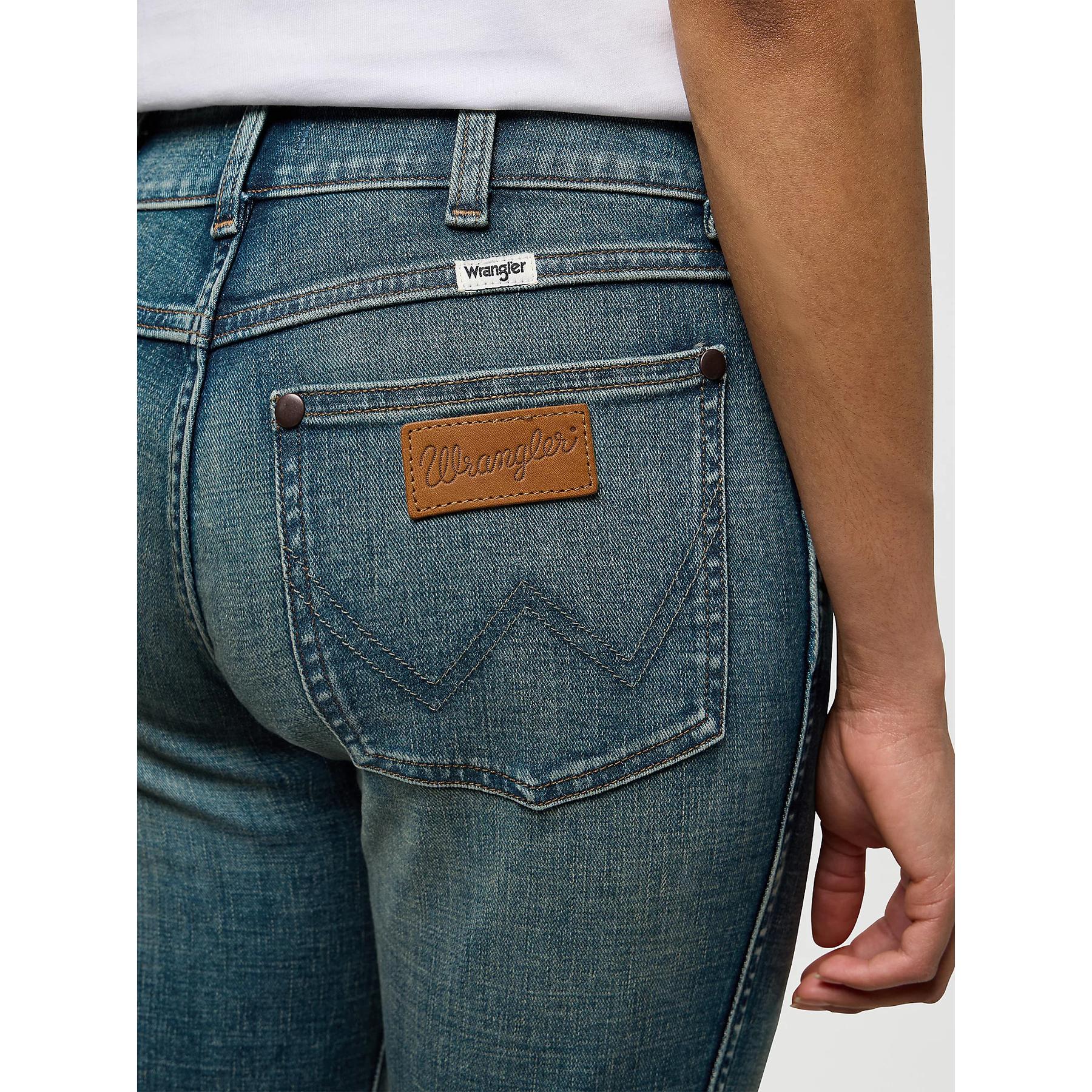 product/w/r/wrangler-112371209-blue-8.jpg