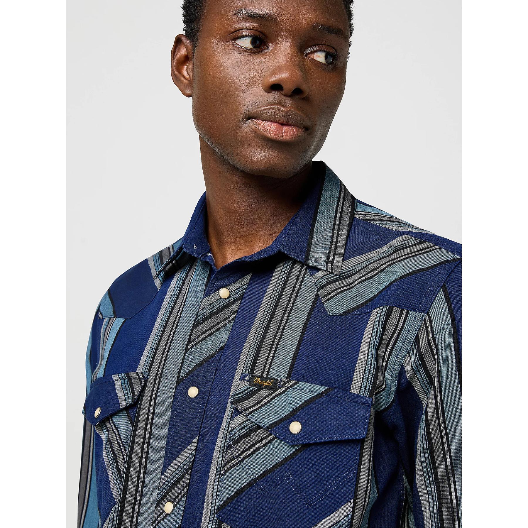 product/w/r/wrangler-112371432-vintage-blue-8.jpg