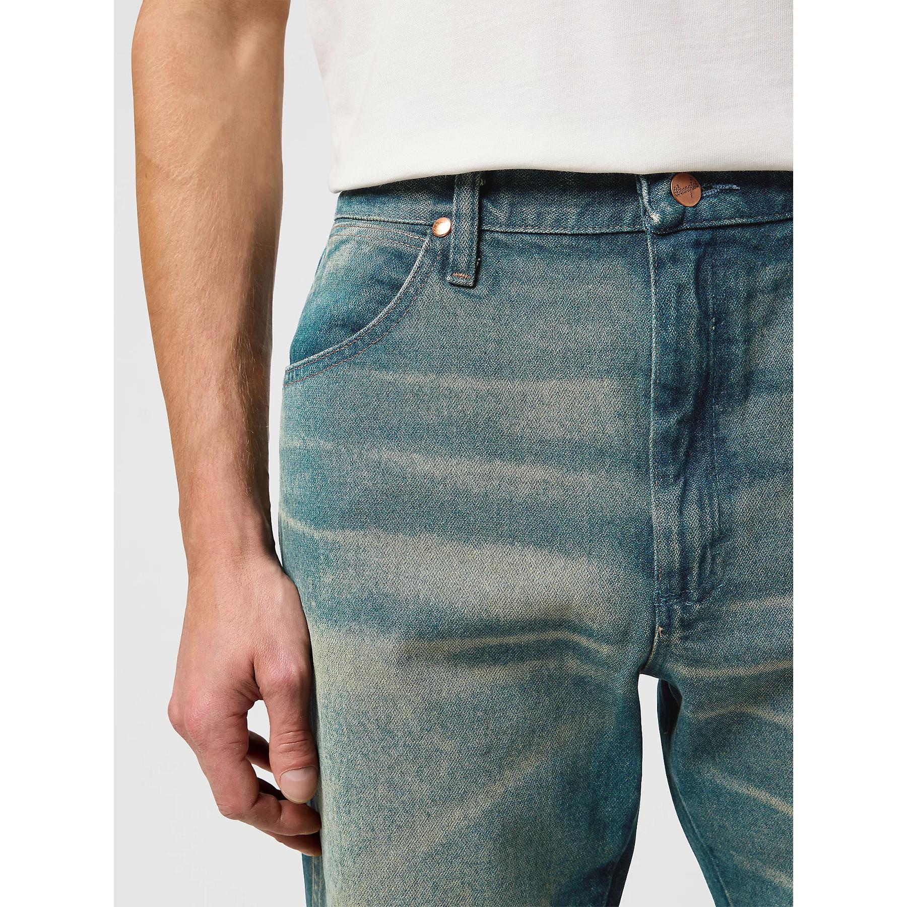product/w/r/wrangler-112371513-stormy-12.jpg