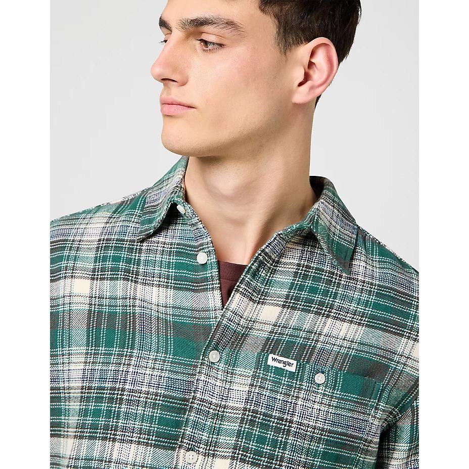 product/w/r/wrangler-112371557-green-7.jpg