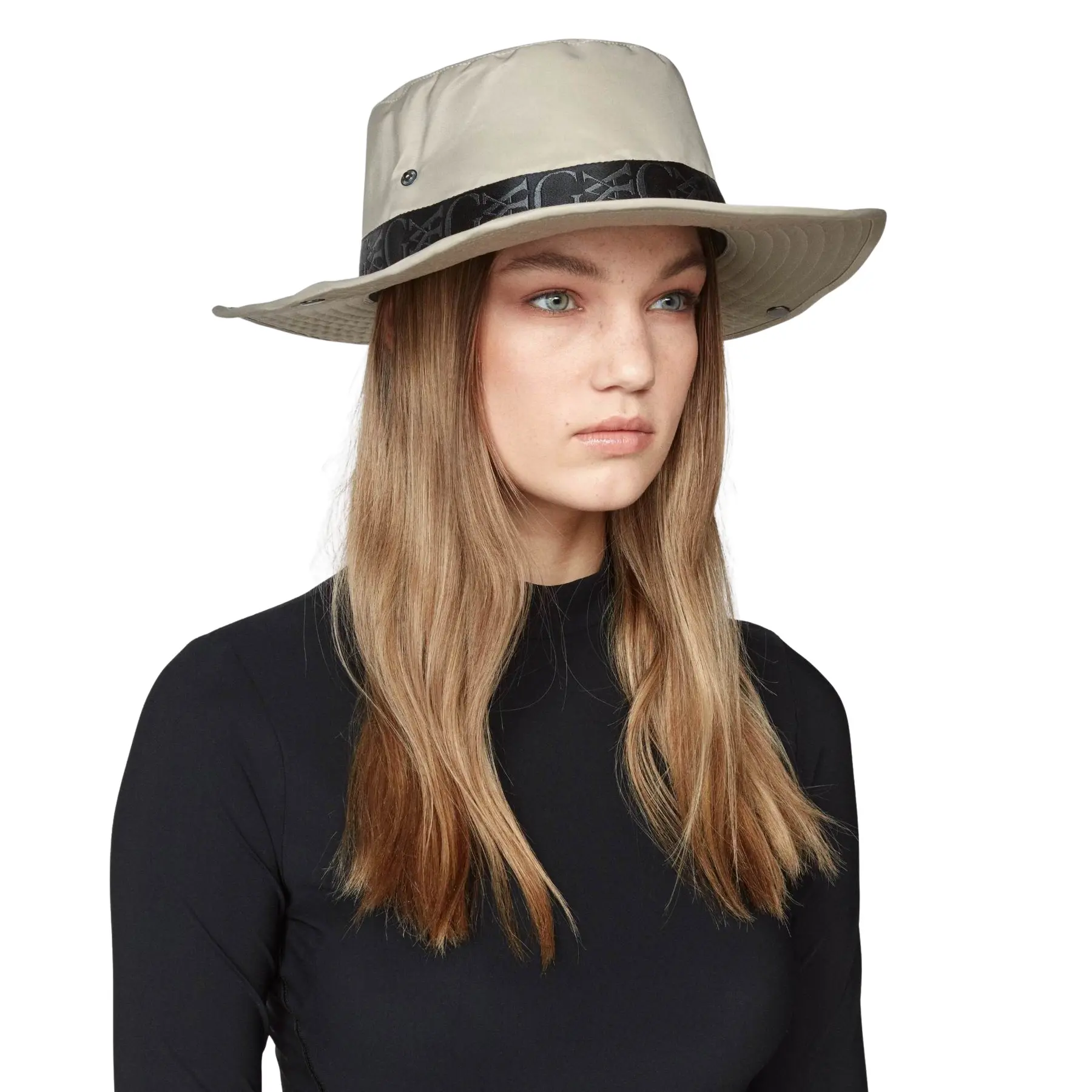 Comparer les prix de Chapeau femme Yagya Monogram
