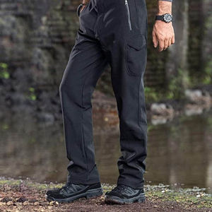 category Pantaloni e calze