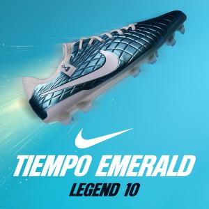 Nike Tiempo Emerald