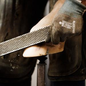 category Uitrusting voor de hoefsmederij