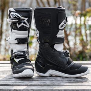 Motocross boots