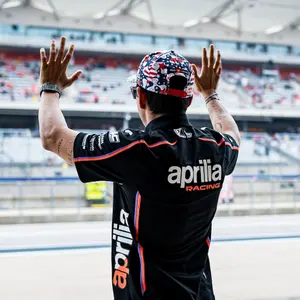 category Ropa deportiva y MotoGP