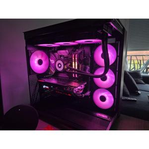 Boîtier PC grand tour Antec E-ATX C8 RGB image-4