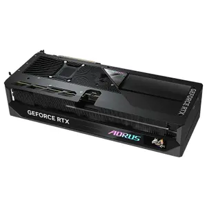 Carte graphique Gigabyte Aorus GeForce RTX 5070 Ti Master image-3