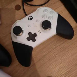 Gamepad Microsoft Elite Series 2 image-3