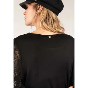 Women's T-shirt Deeluxe Frida image-4