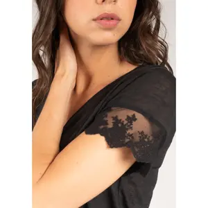 Women's T-shirt Deeluxe Divine image-3