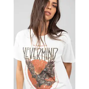 Frauen-T-Shirt Deeluxe Nevermind m+ image-3