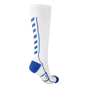 Calcetines Hummel tech indoor sock high image-2