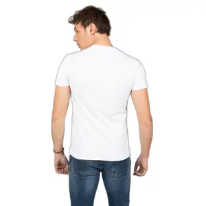 T-shirt Deeluxe basito image-1