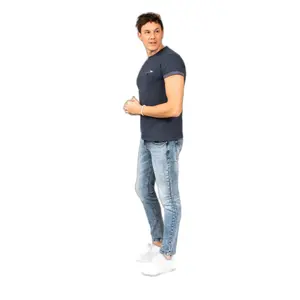 T-shirt Deeluxe novel image-2