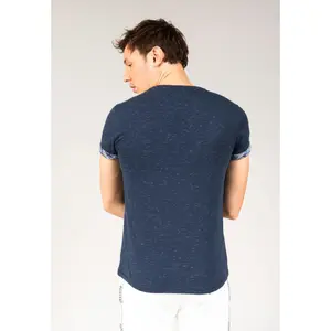 T-shirt Deeluxe Shamar image-3