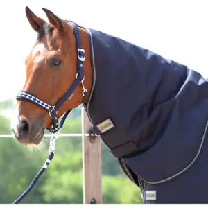 Horse neck cover for outdoor rug Kavalkade Montreal image-1