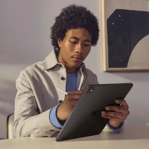 Tablette Apple iPad Pro M4 WiFi 2024 image-1