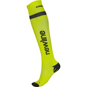 090941-0090-chaussettes-newline-compression-jaune-fluo-noir