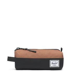 Kit Herschel settlement case black/saddle brown image-0
