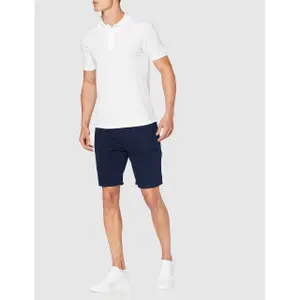 Bermuda Joma Niza image-2