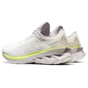 Damesschoenen Asics Novablast image-2