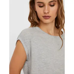 T-Shirt Vero Moda image-4