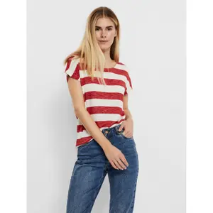 T-Shirt Vero Moda image-1