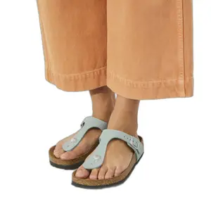 Sandales Birkenstock Gizeh BS Nubuk Leather image-0