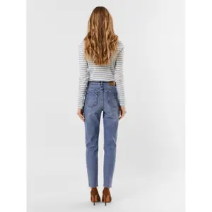 Gerade Damenjeans Vero Moda vmbrenda image-4