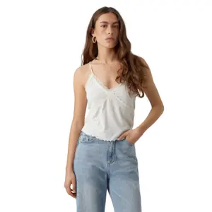 csipkés női crop top Vero Moda Ditte image-1