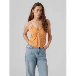 csipkés női crop top Vero Moda Ditte image-2