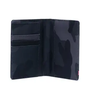 Passport cover Herschel Raynor RFID image-2