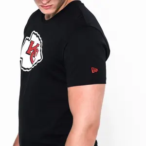 Camiseta New Era logo Kansas City Chiefs image-5