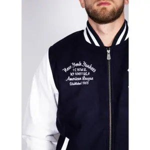 Chaqueta New Era Yankees Post Grad Pack Varsity image-6