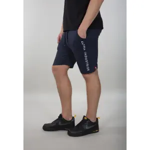 Short Alpha Industries AI image-1