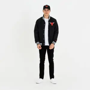 Bomber New Era  Team Apparel Chicago Bulls image-0