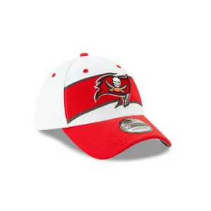 Casquette New Era 3930 Onf18 Tampa Bay Buccaneers Thanksgiv image-2