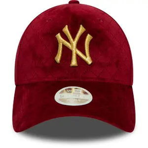 Casquette femme New Era  MLB Quilted 9forty New York Yankees image-0